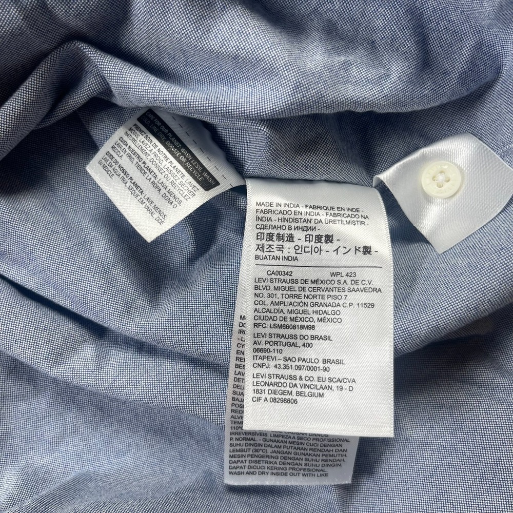 Levi's Shirt Men's Large Blue Standard Fit Pocket Long Sleeve Button-Up Classic - Picture 9 of 11
